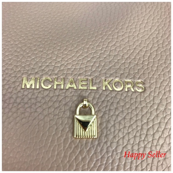 Michael Kors Duffle Bag Purse Tote Pink Rose Gold - Picture 8 of 8